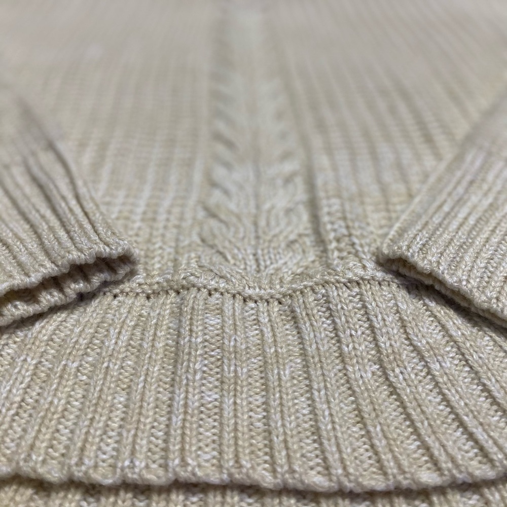 American Rag Sweater 🤍 - Picture 3 of 3